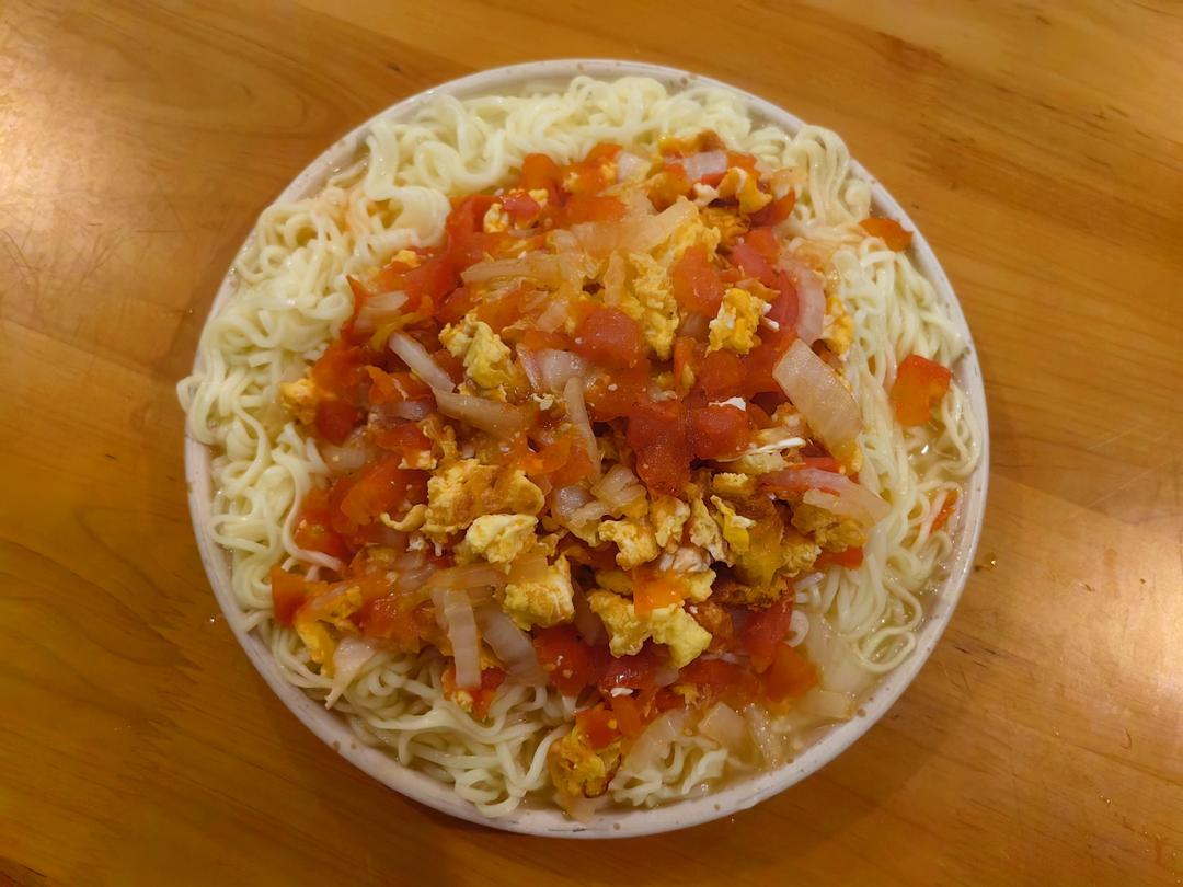 一个人也要认真吃饭