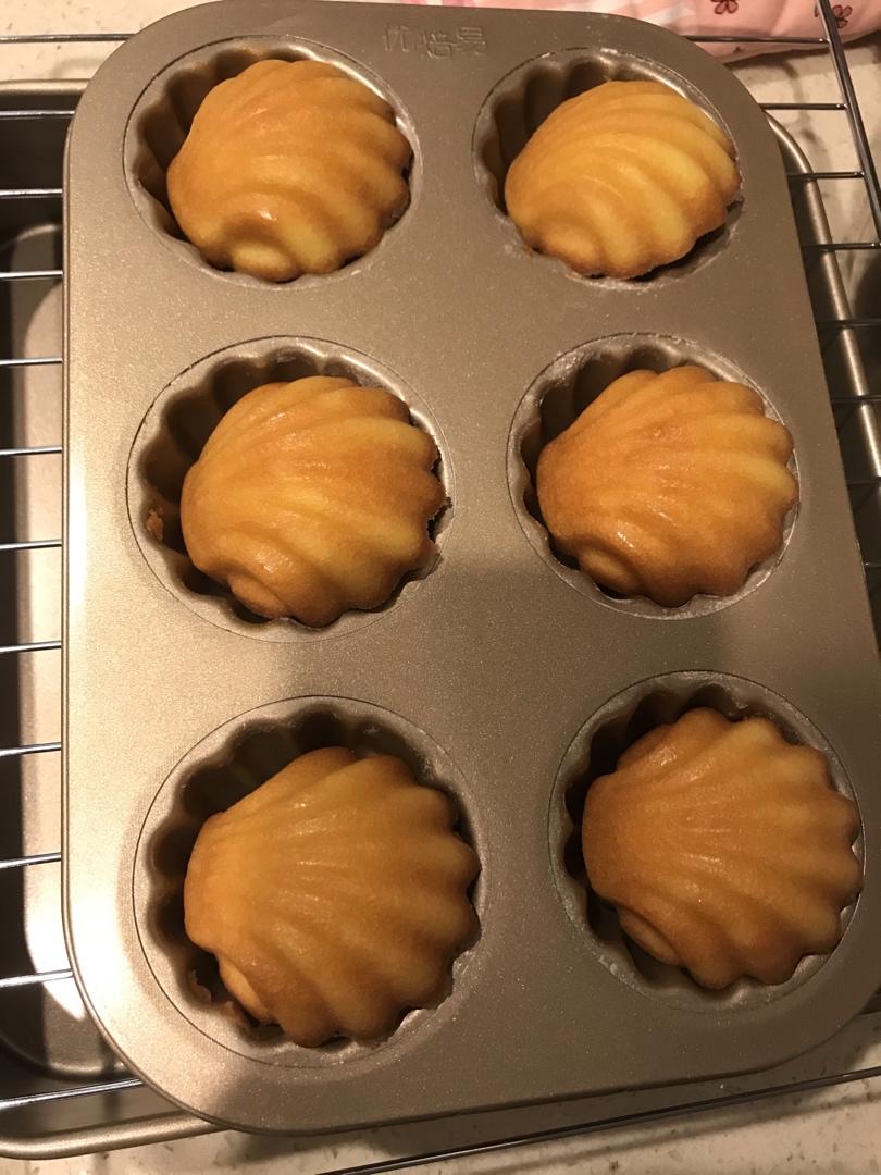 浑身文艺气质的甜点——柠檬玛德琳