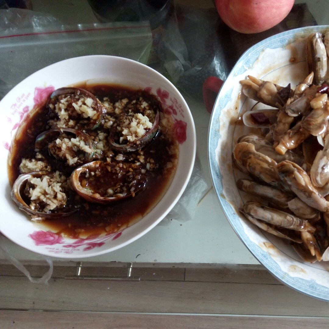 私房蒜蓉鲜鲍鱼