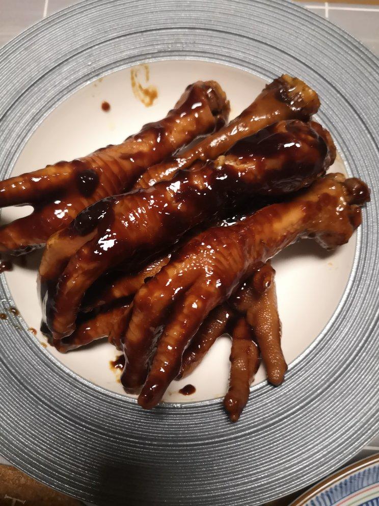 “销魂”卤鸡爪