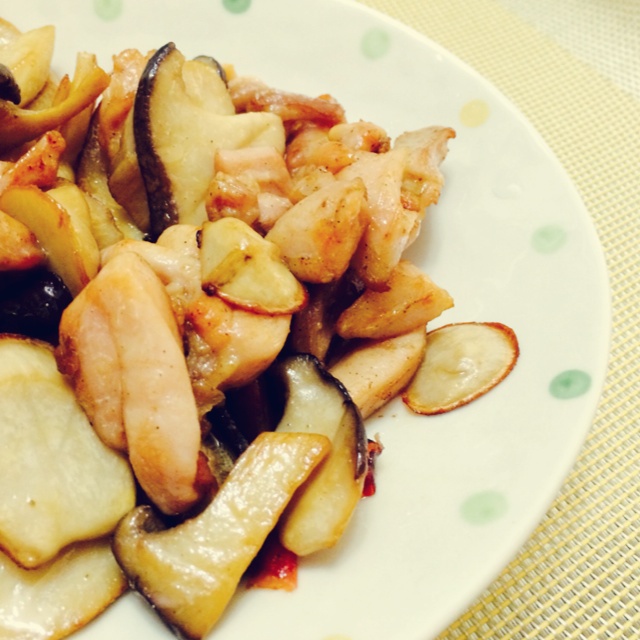 黑椒杏鲍菇炒鸡丁