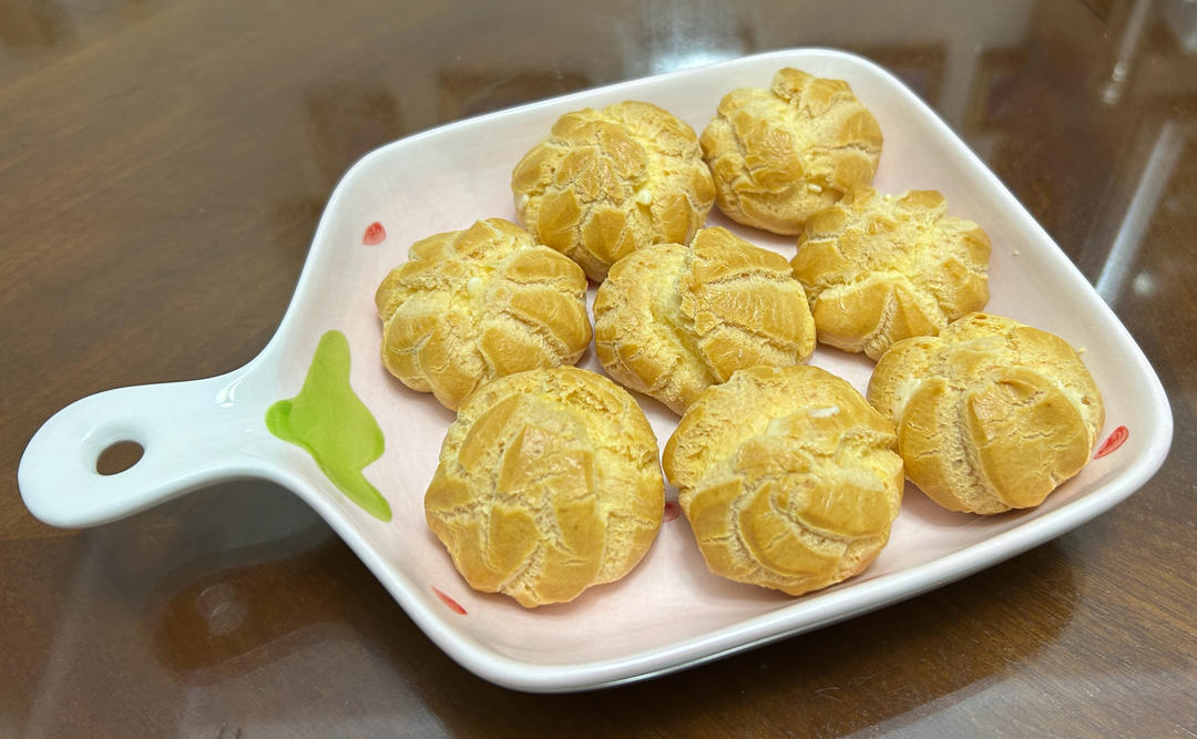 简单易成功的奶油小泡芙做法