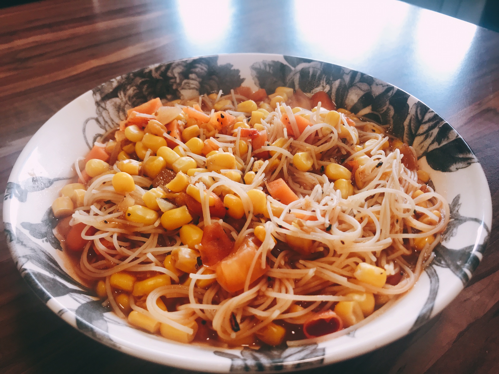 低脂番茄玉米粉丝汤—-留学生第41道菜系的做法