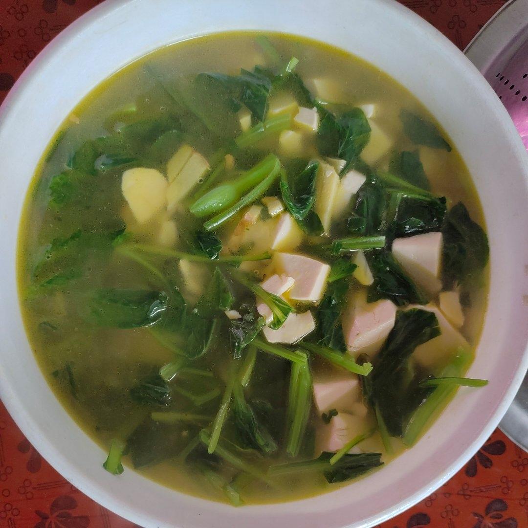 青菜豆腐汤