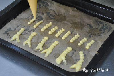 念厨烘焙DIY-螃蟹吐泡泡泡芙脆皮泡芙的做法 步骤18