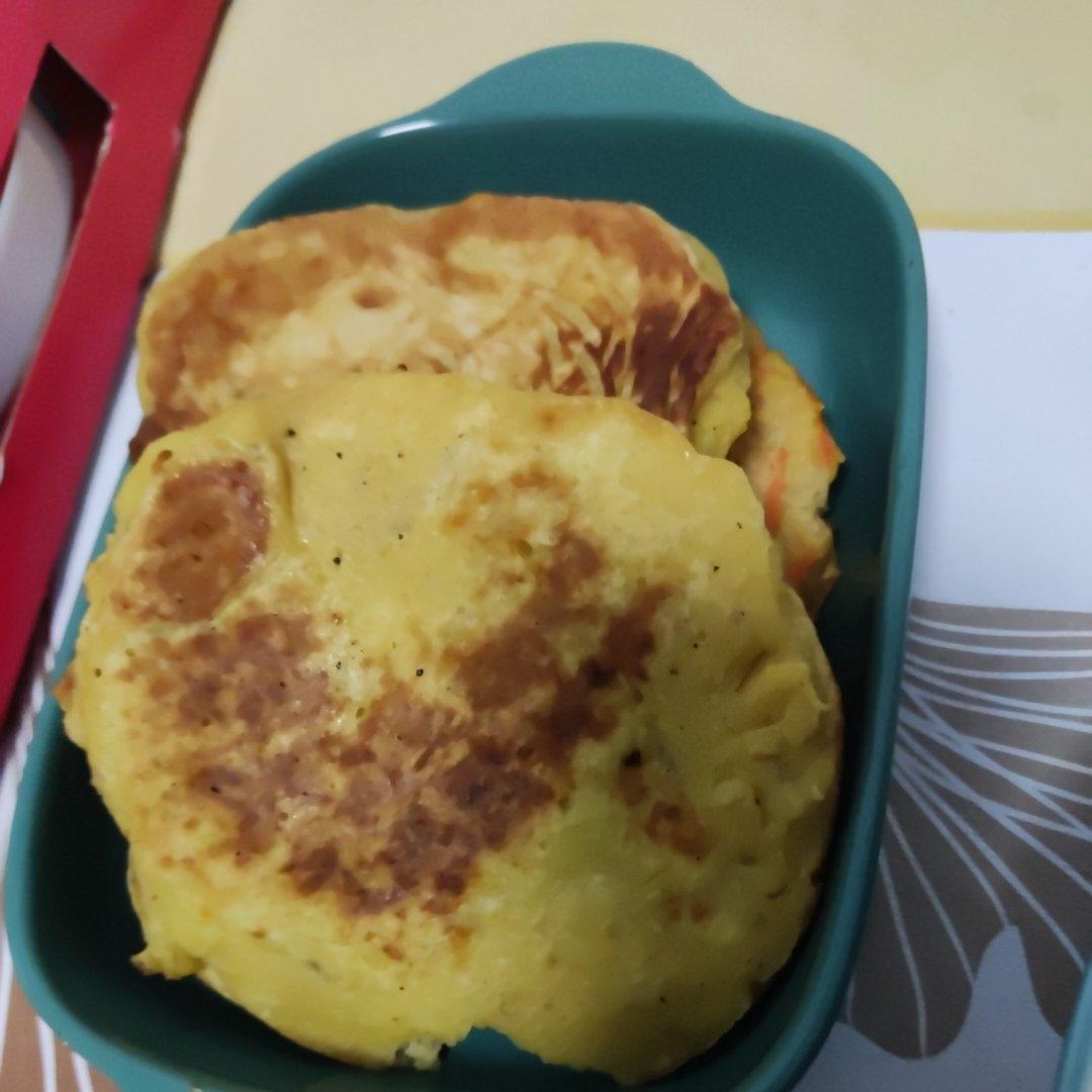 【减脂早餐】无油香蕉松饼（超简单）