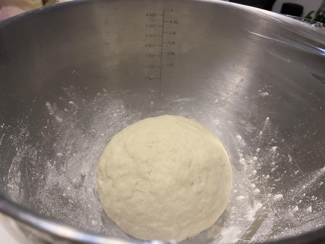 萨拉米薄底披萨 Salami Pizza