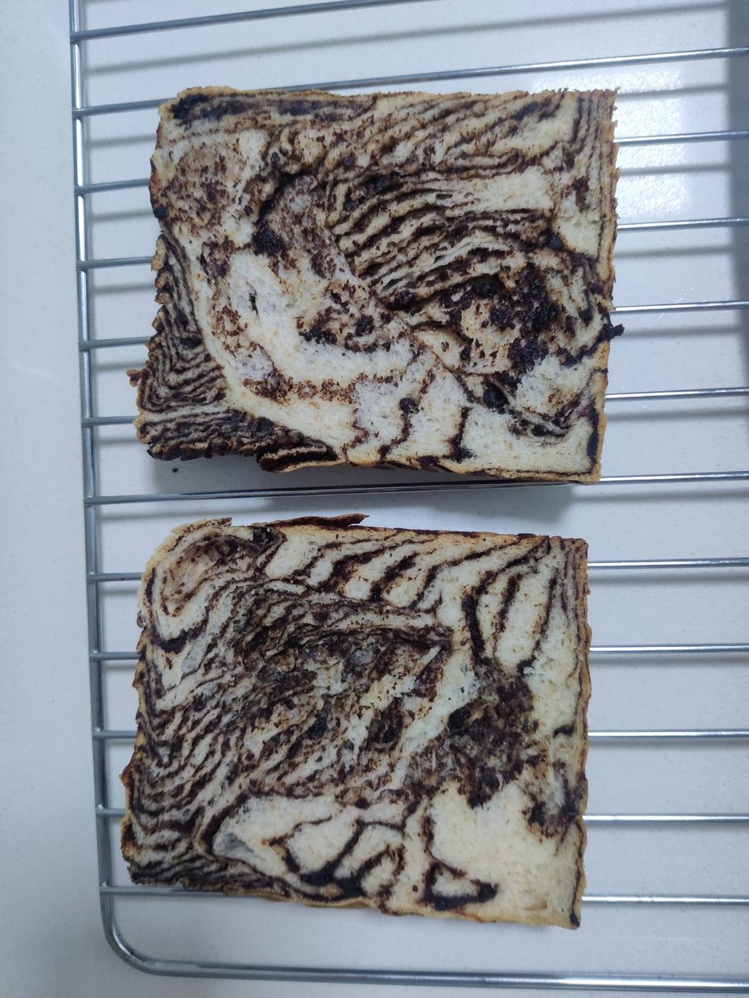 大理石纹巧克力吐司