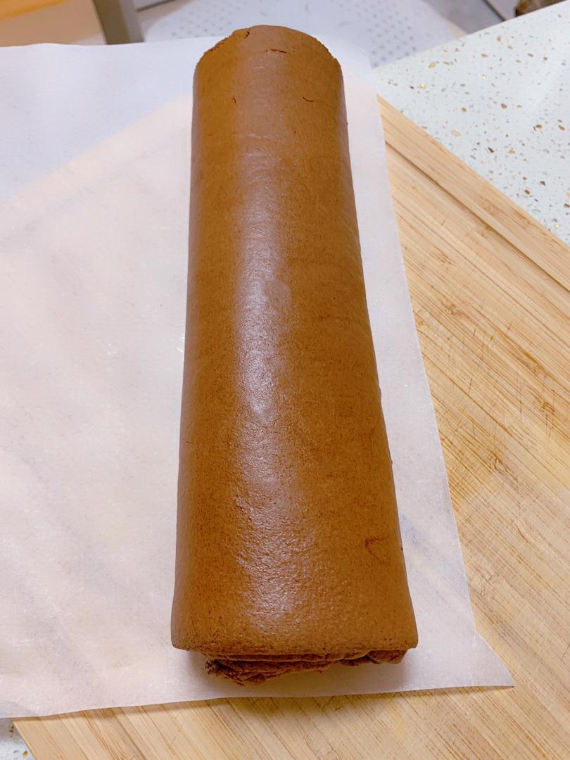 巧克力戚风蛋糕卷