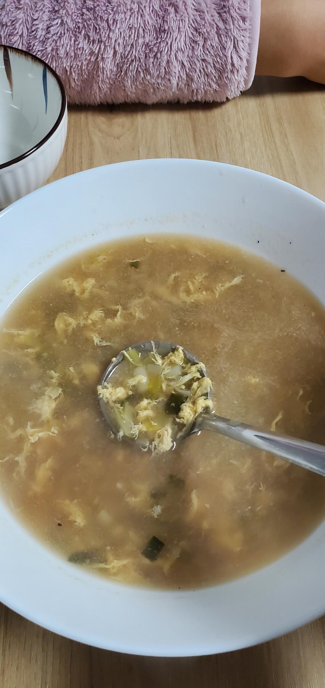 酸酸辣辣韭黄汤