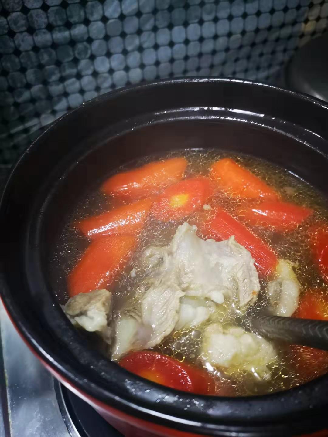 羊排胡萝卜汤