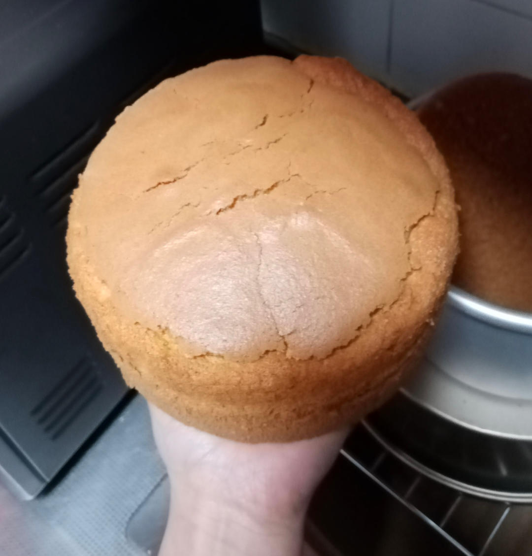 超柔软6寸戚风蛋糕(附8寸配方)零失败 超详细‼️含操作视频
