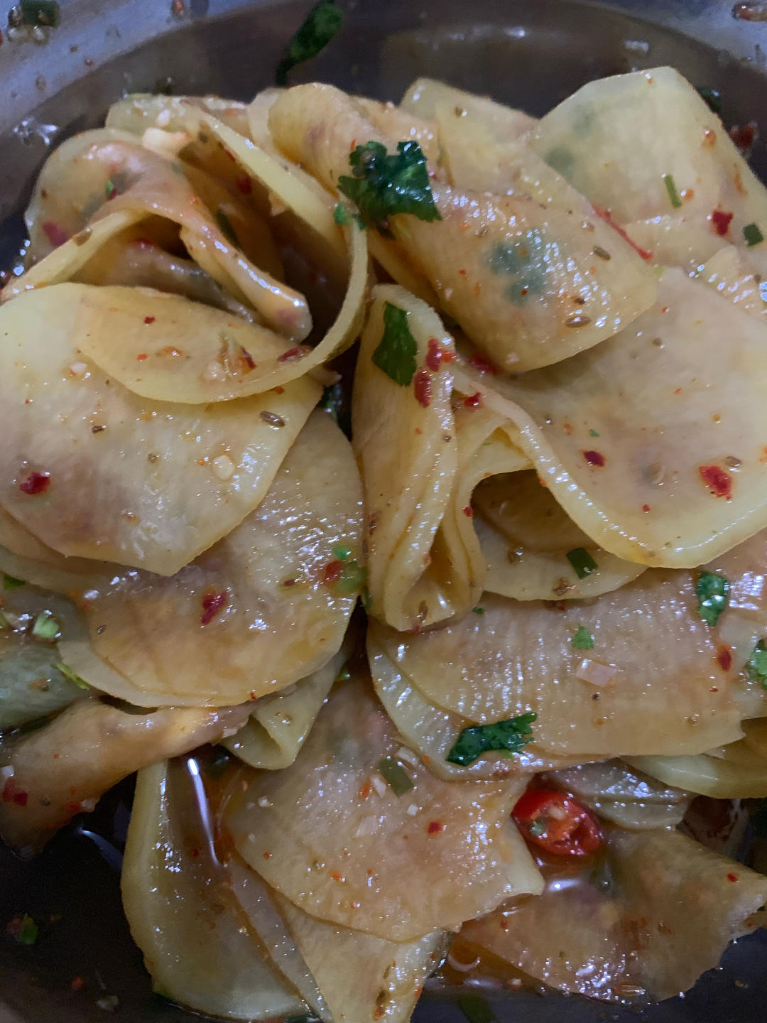 5分钟搞定，酸辣开胃凉拌土豆片‼️巨解谗