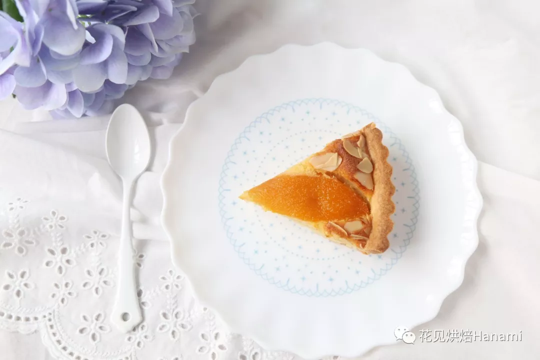 花见烘焙Hanami——幸福满满的黄桃杏仁塔（18cm塔模食谱）的做法