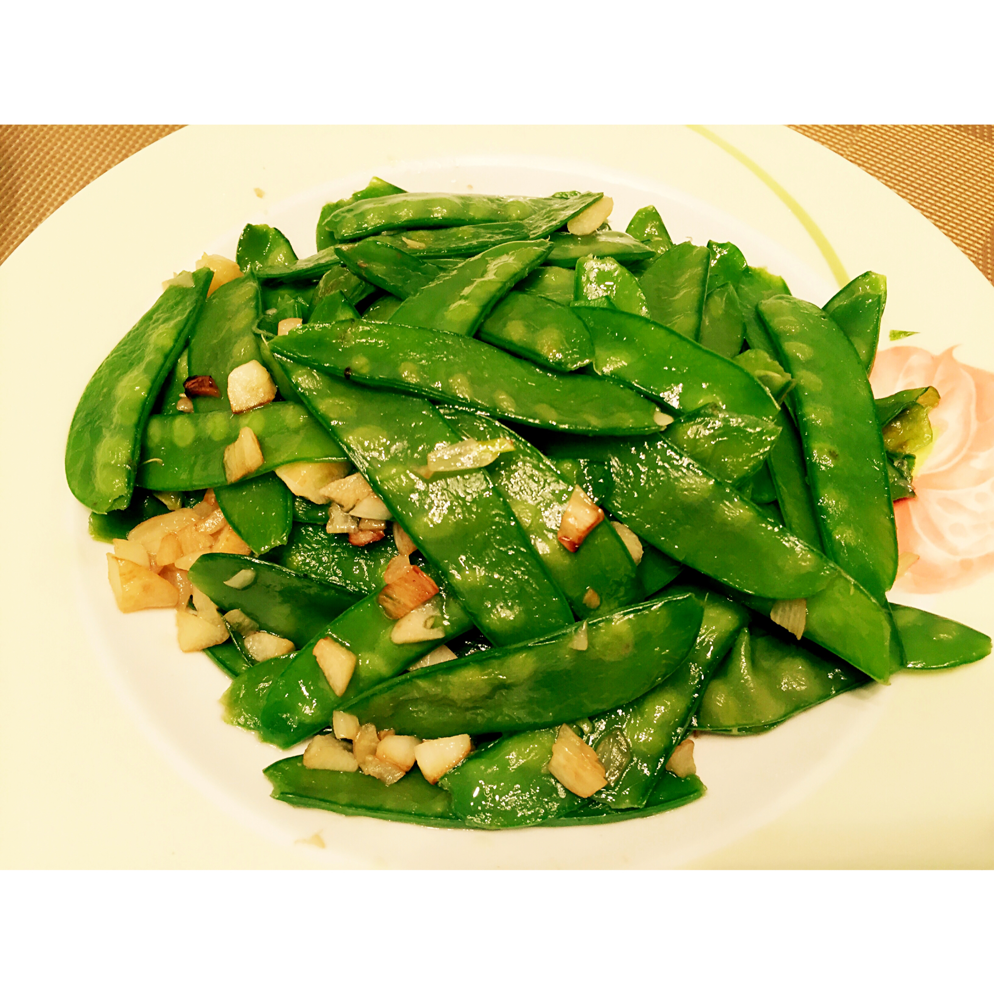 wan万万做的蒜蓉荷兰豆