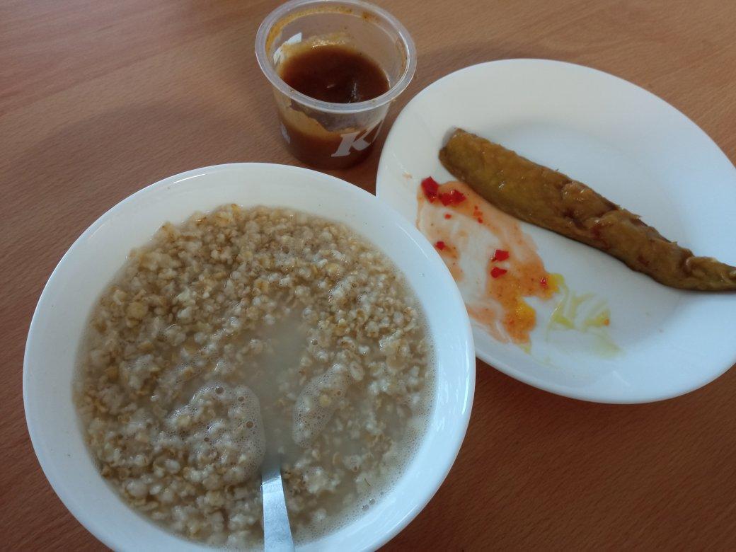 牛奶燕麦粥－简单粗暴