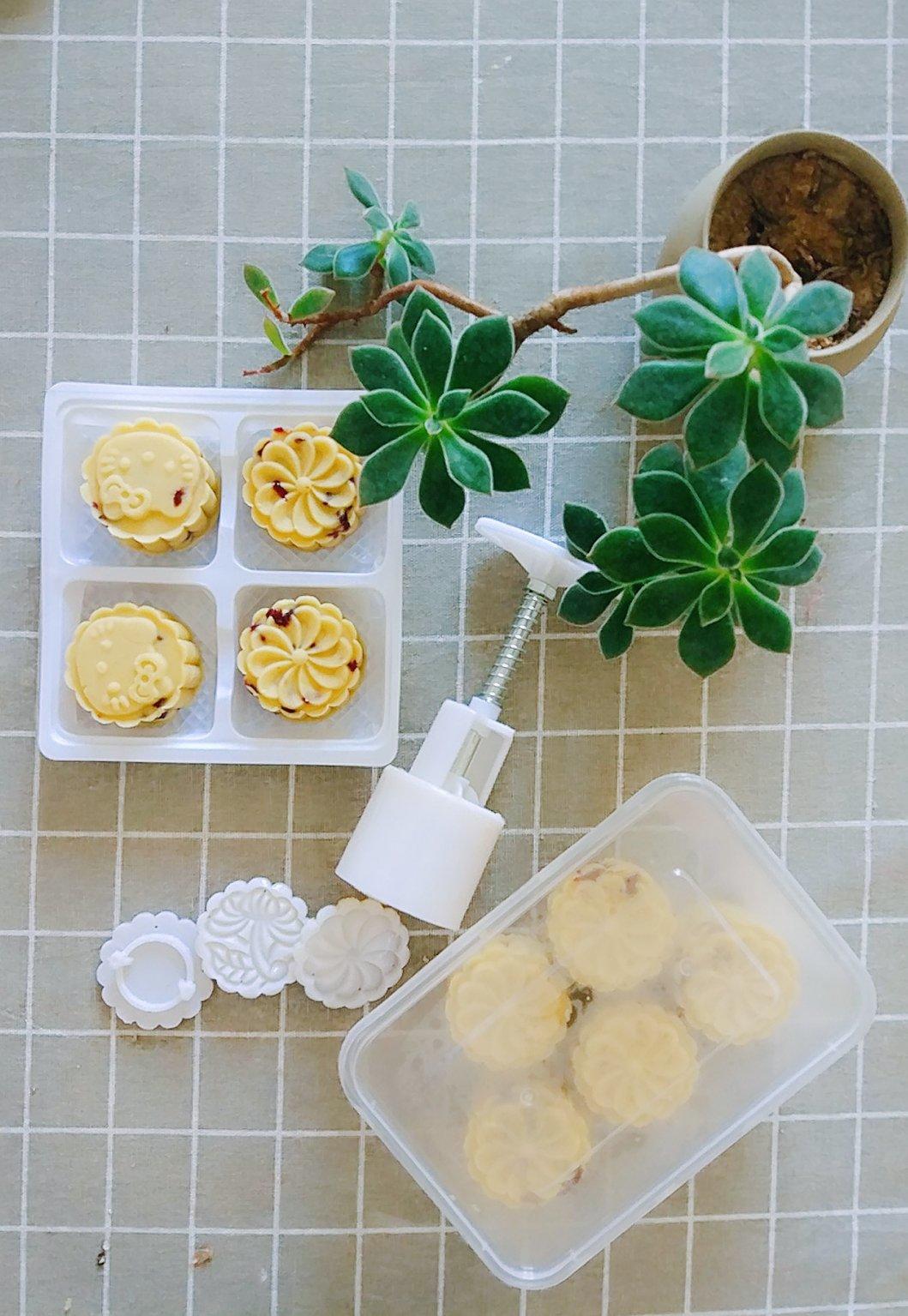 蔓越莓绿豆糕