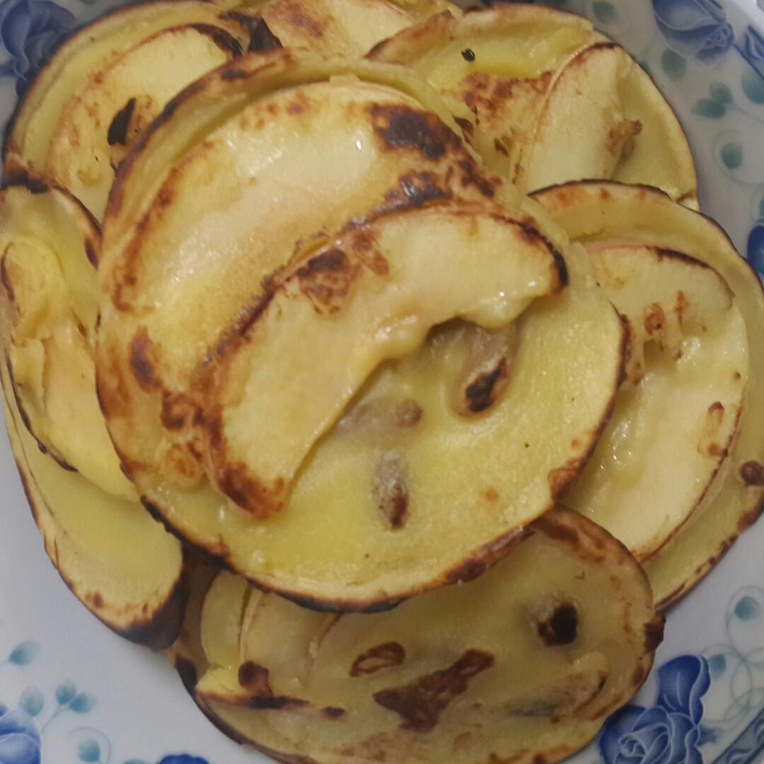 果干奶香苹果小煎饼