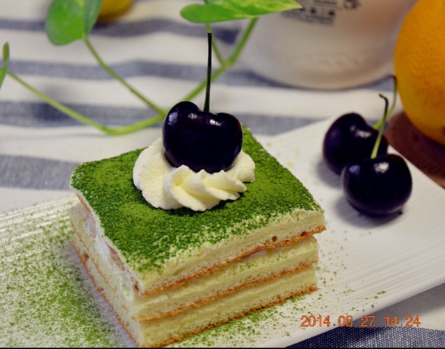 水果巧克力小蛋糕