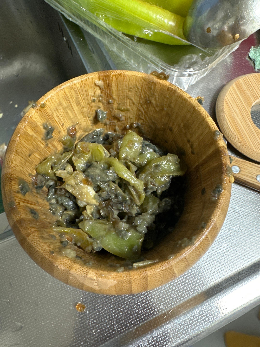 【正宗湘菜】擂辣椒皮蛋