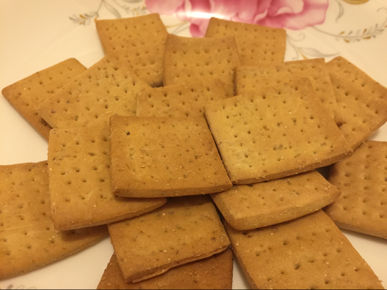 超脆全麦苏打饼干（无油脂）