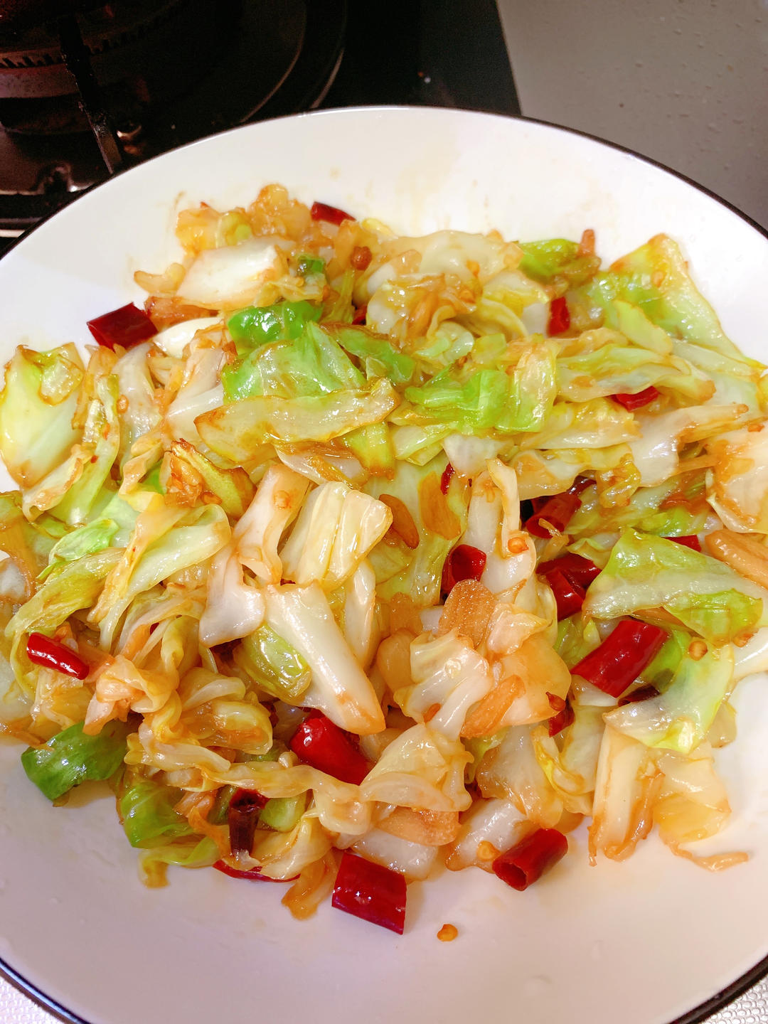 厨师长教你：“手撕包菜”的家常做法,简单又不失美味