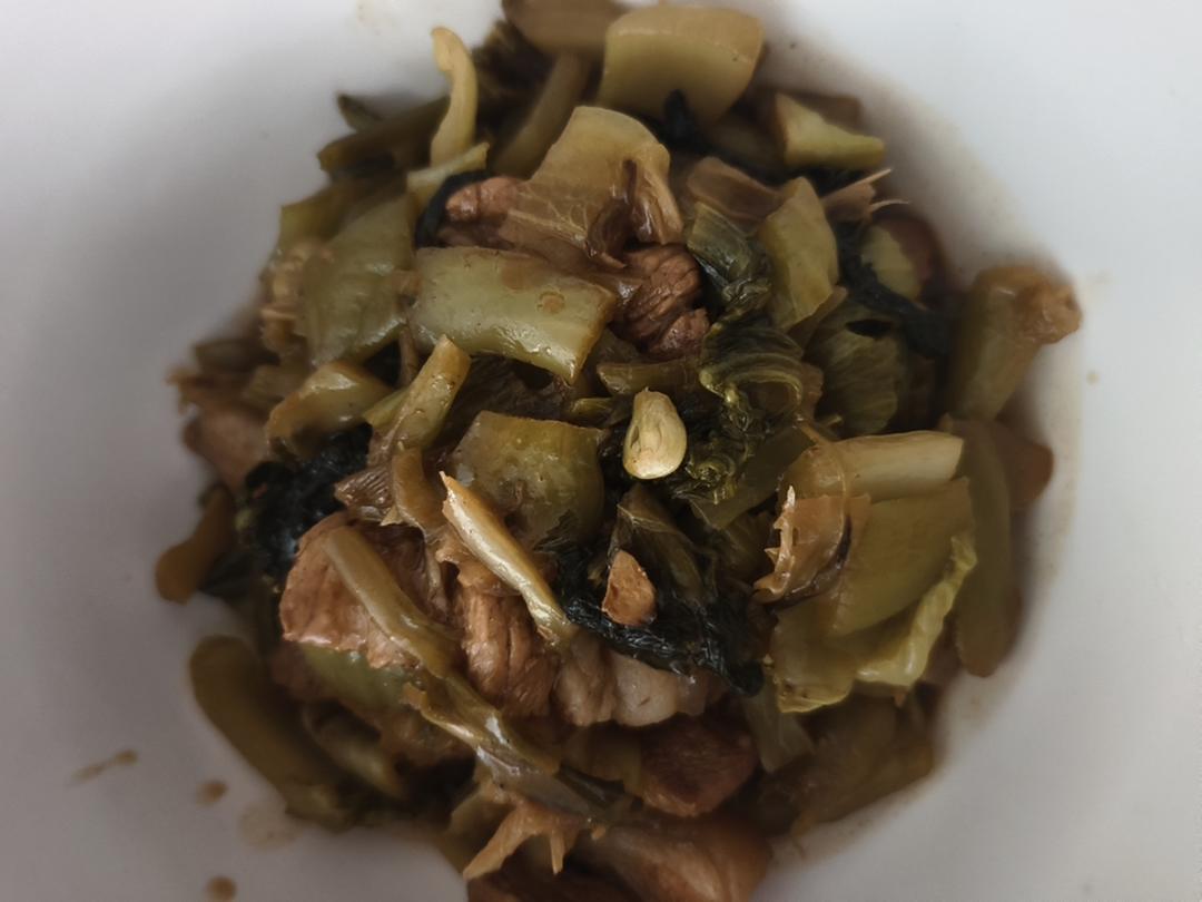 喷香不腻巨下饭—酸菜红烧肉