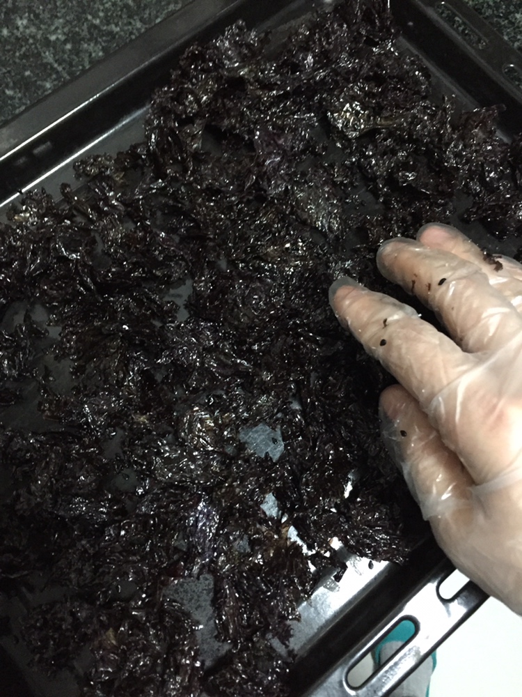嘎滋脆的快手盐烤紫菜的做法 步骤4