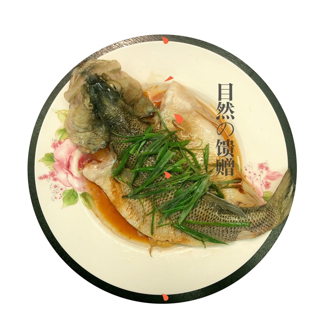 蒸鲈鱼