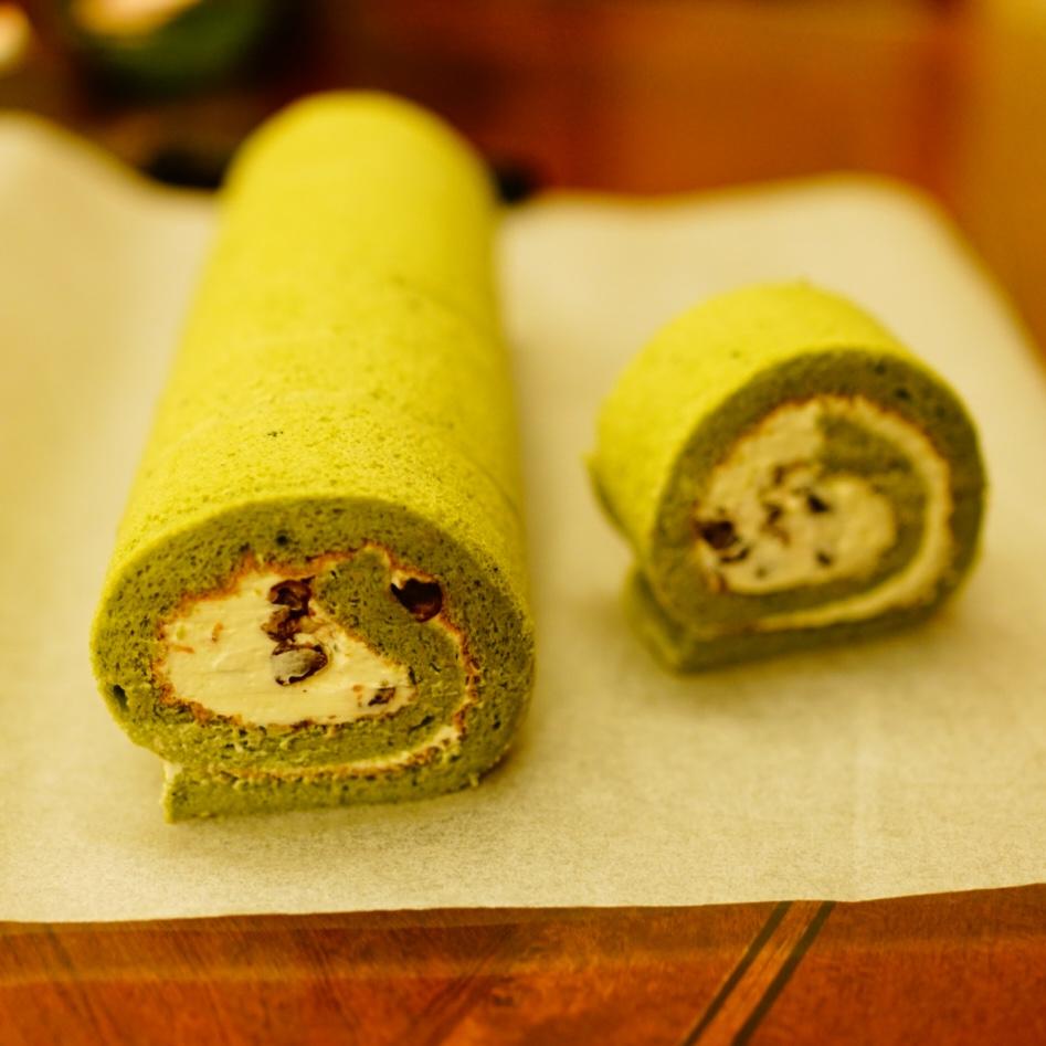 格桑花开-1做的抹茶戚风蛋糕卷