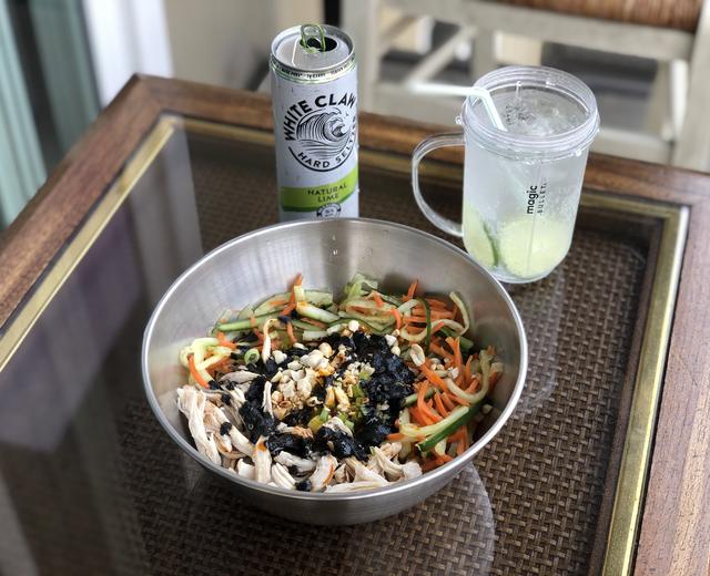 夏季食谱之鸡丝凉面的做法