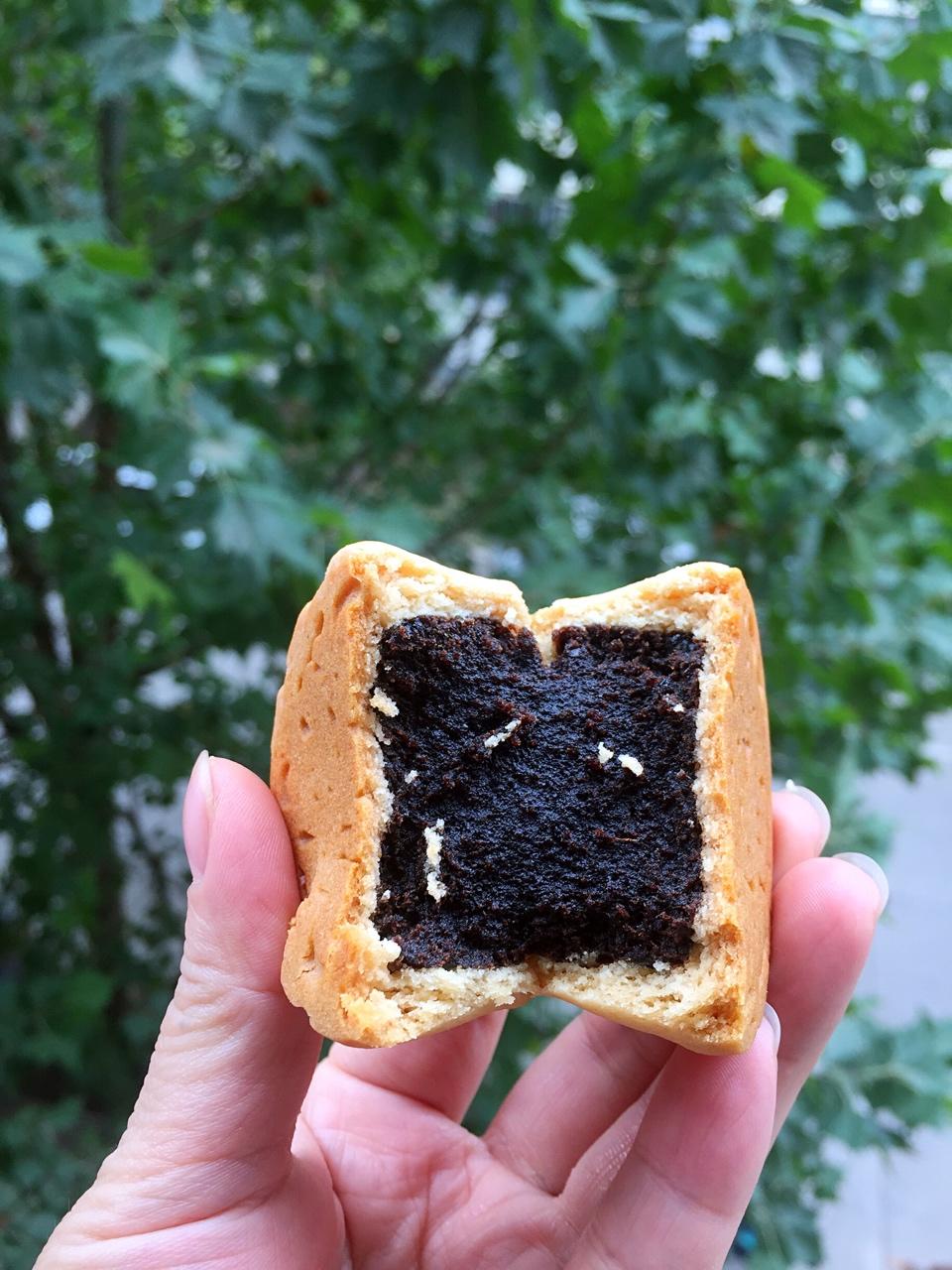 广式枣泥月饼