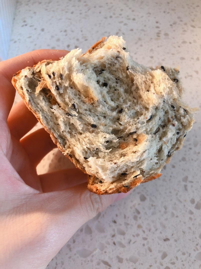 豆渣黑芝麻吐司