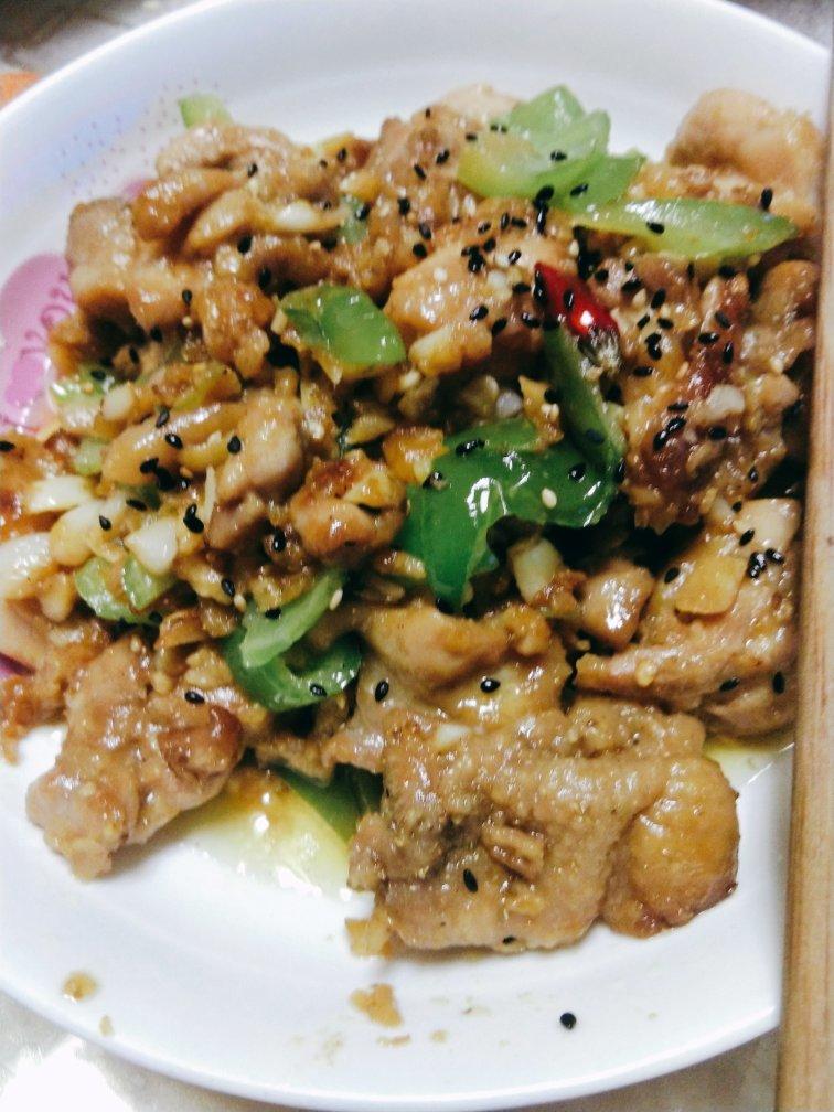 吃不够的蒜香鸡腿