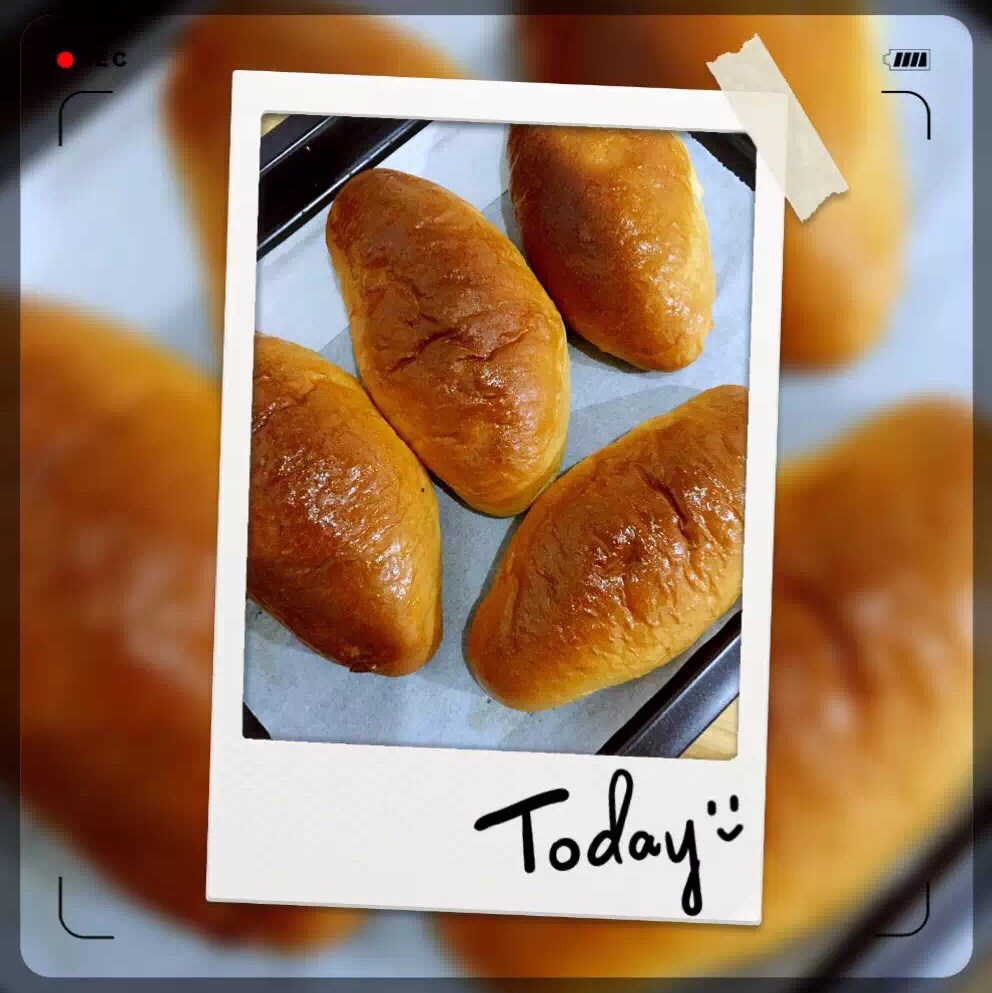 肉松火腿奶酪香葱面包