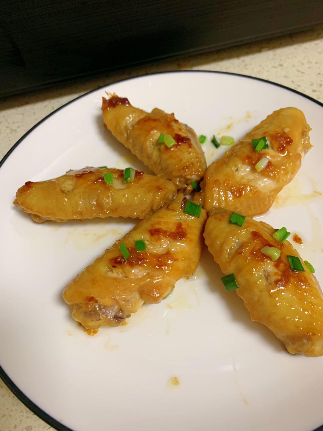 蒜香鸡翅，别再煮可乐鸡翅啦