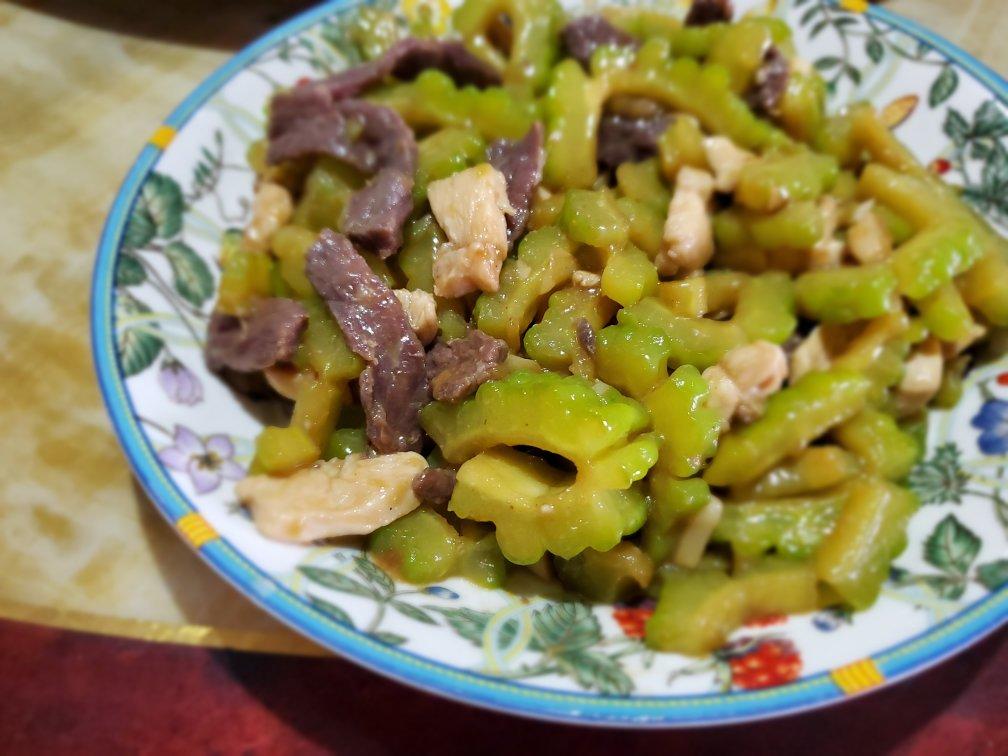 耗油苦瓜炒牛肉