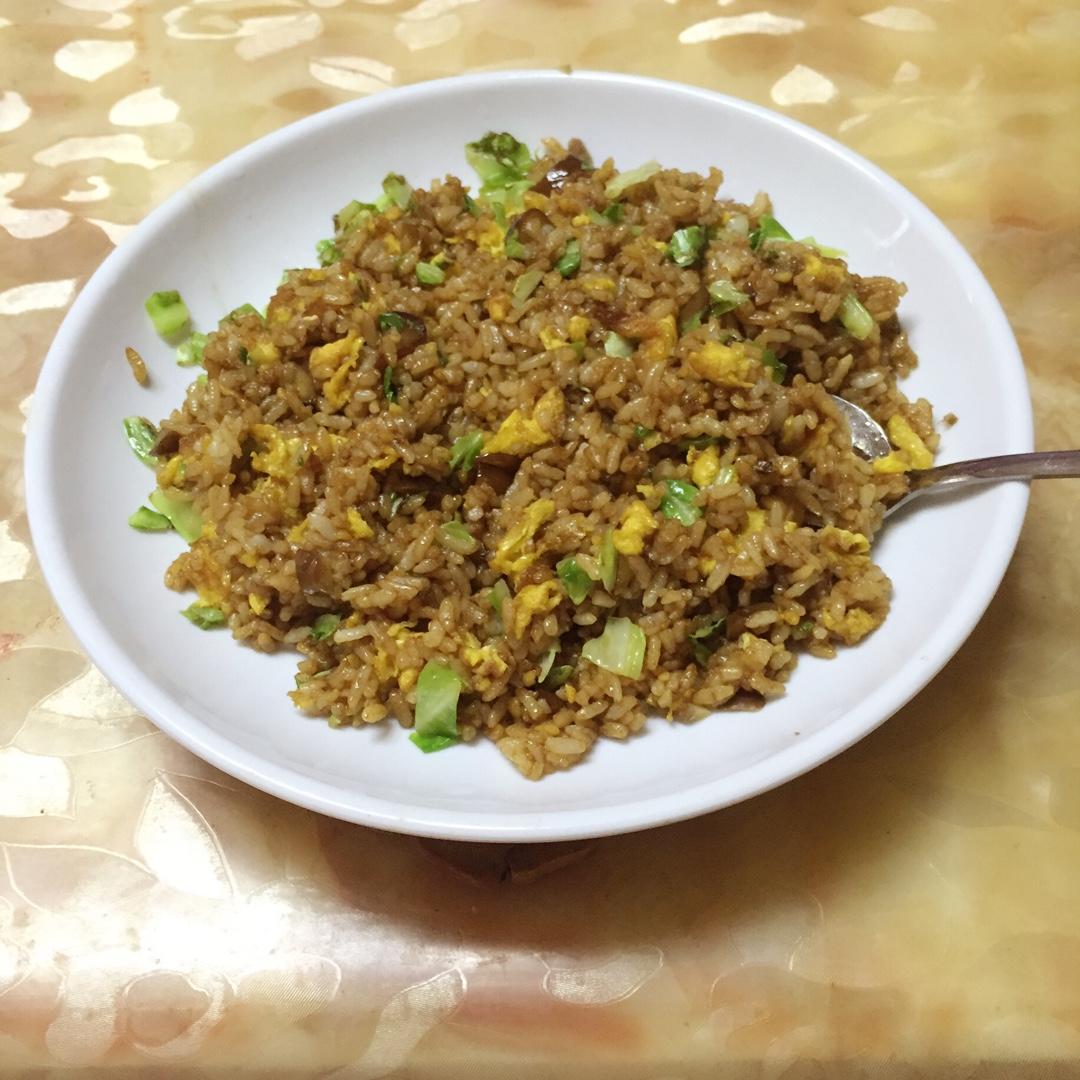 酱油炒饭(超级简单)