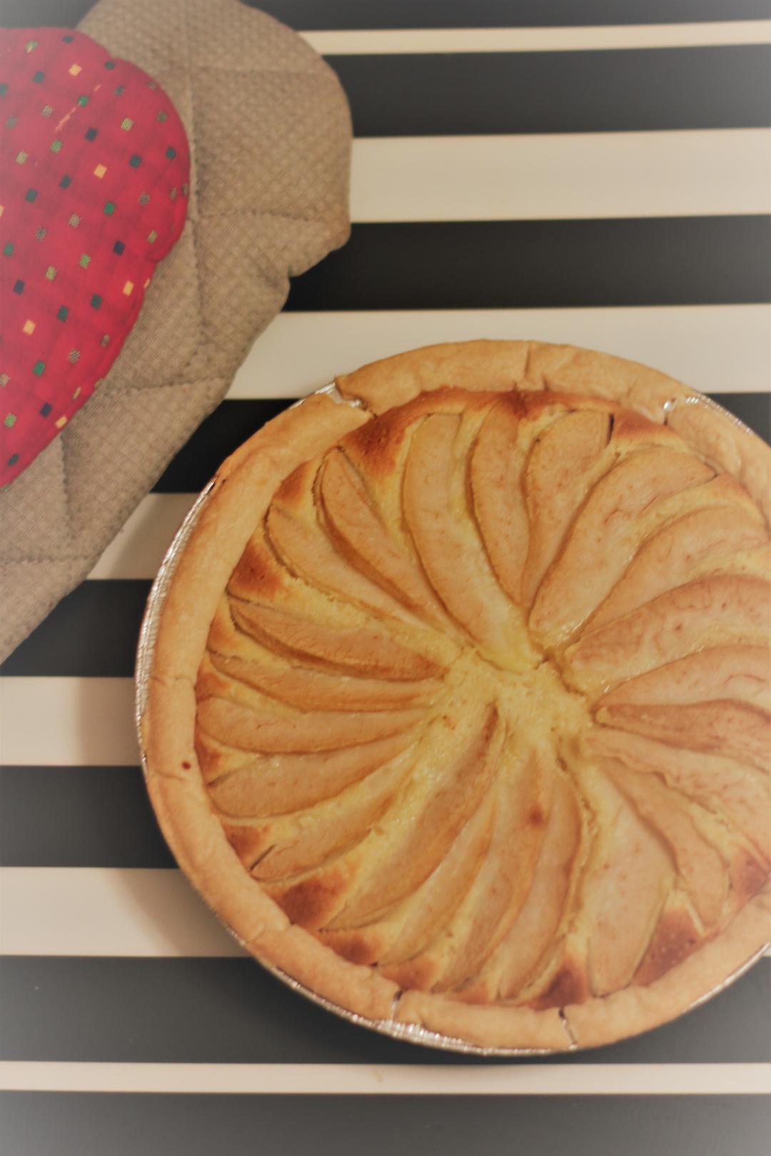 布鲁耶尔洋梨塔