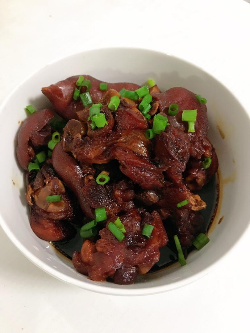 【电饭煲猪蹄】