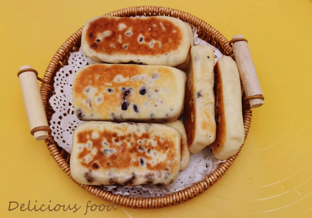 奶香蜜豆饼  无泡打粉  外皮酥脆   内里超暄软  附细节视频