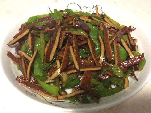 青椒炒豆腐干