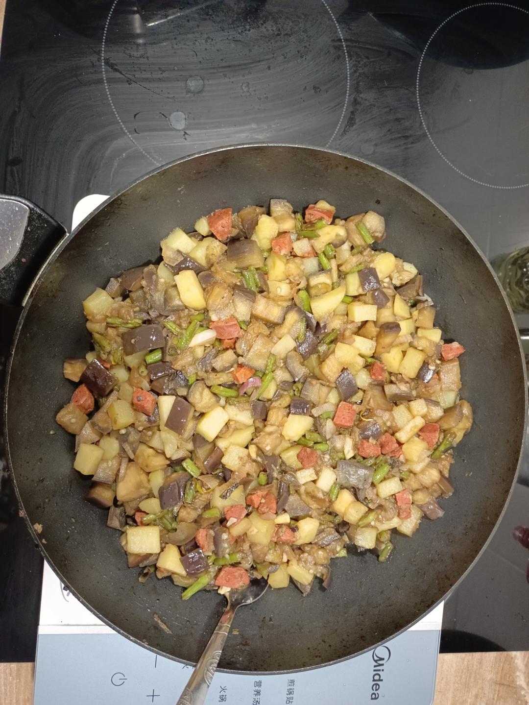 少油有窍门的豆角炒茄子 超级下饭
