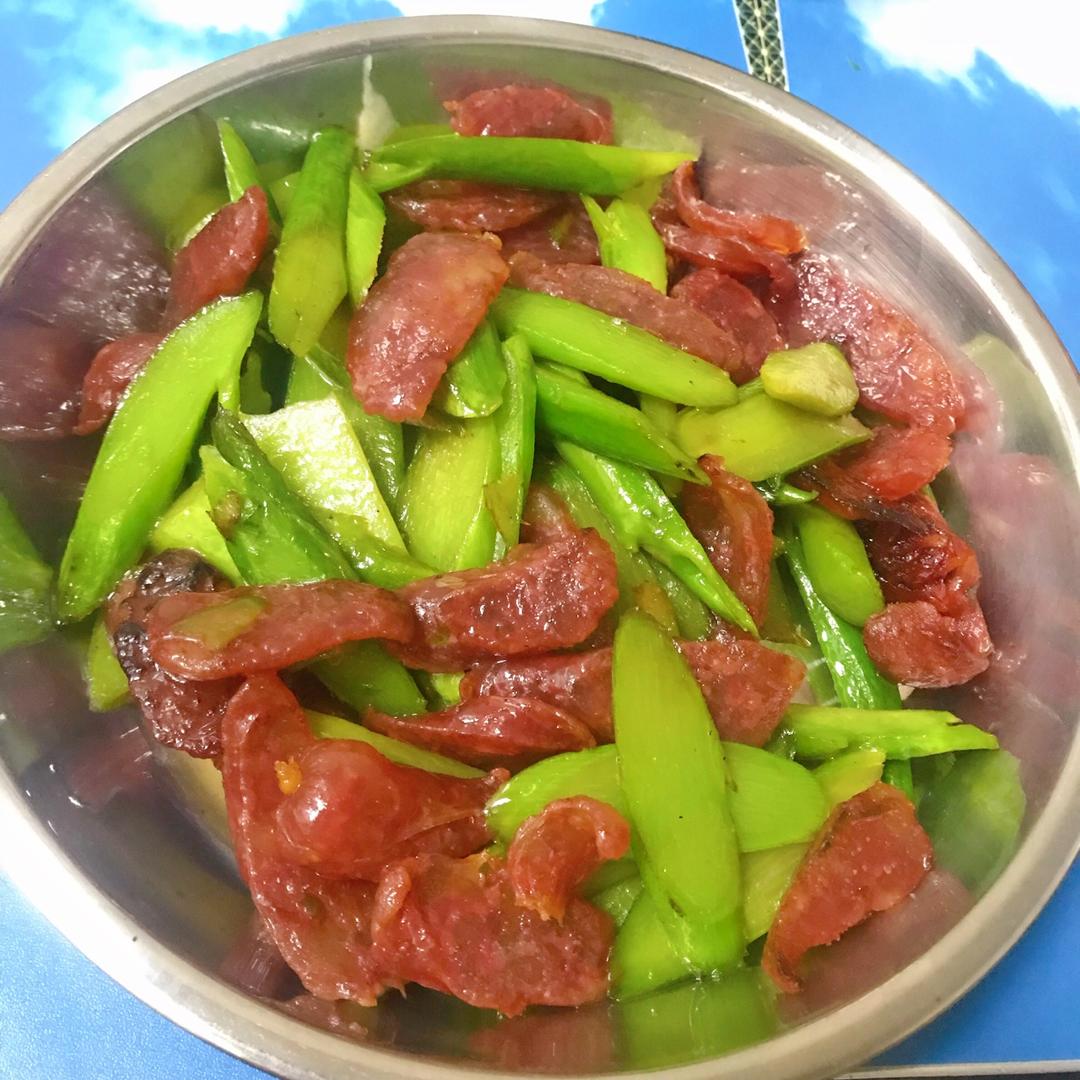［懒人必备］芥兰炒腊肠