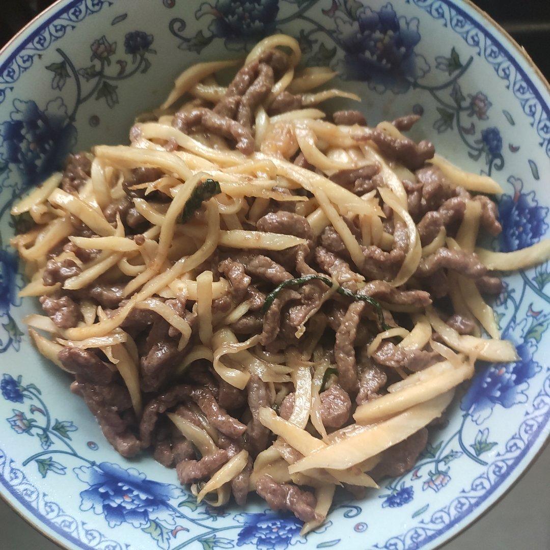 茭白（篙笣）炒牛肉丝