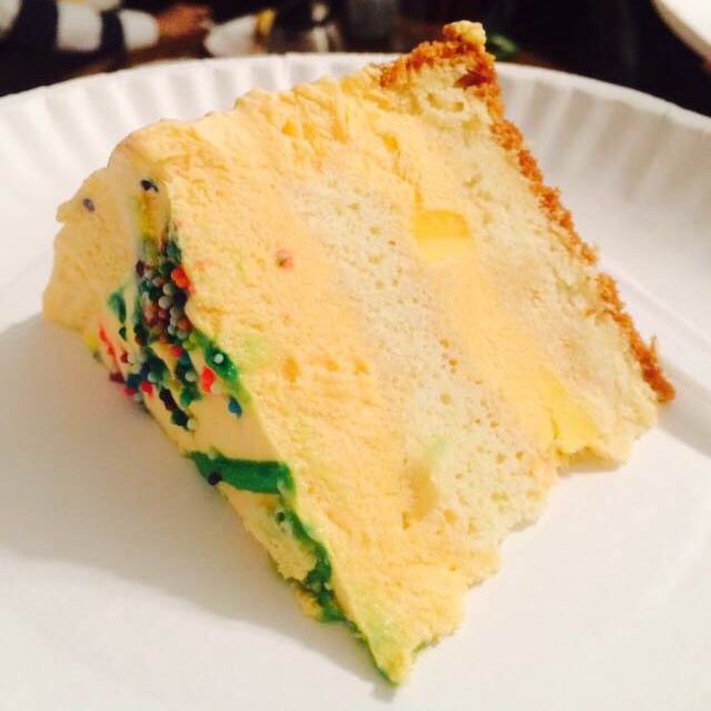 料超足的芒果慕斯蛋糕