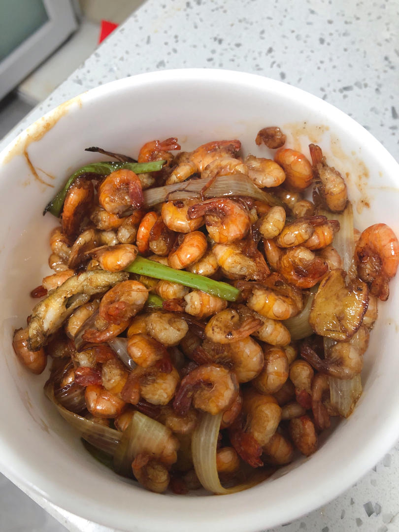 油爆河虾