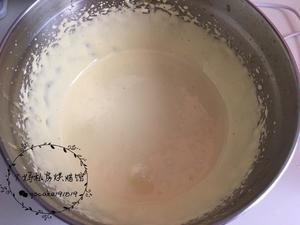 消耗蛋黄的虎皮蛋糕卷的做法 步骤2