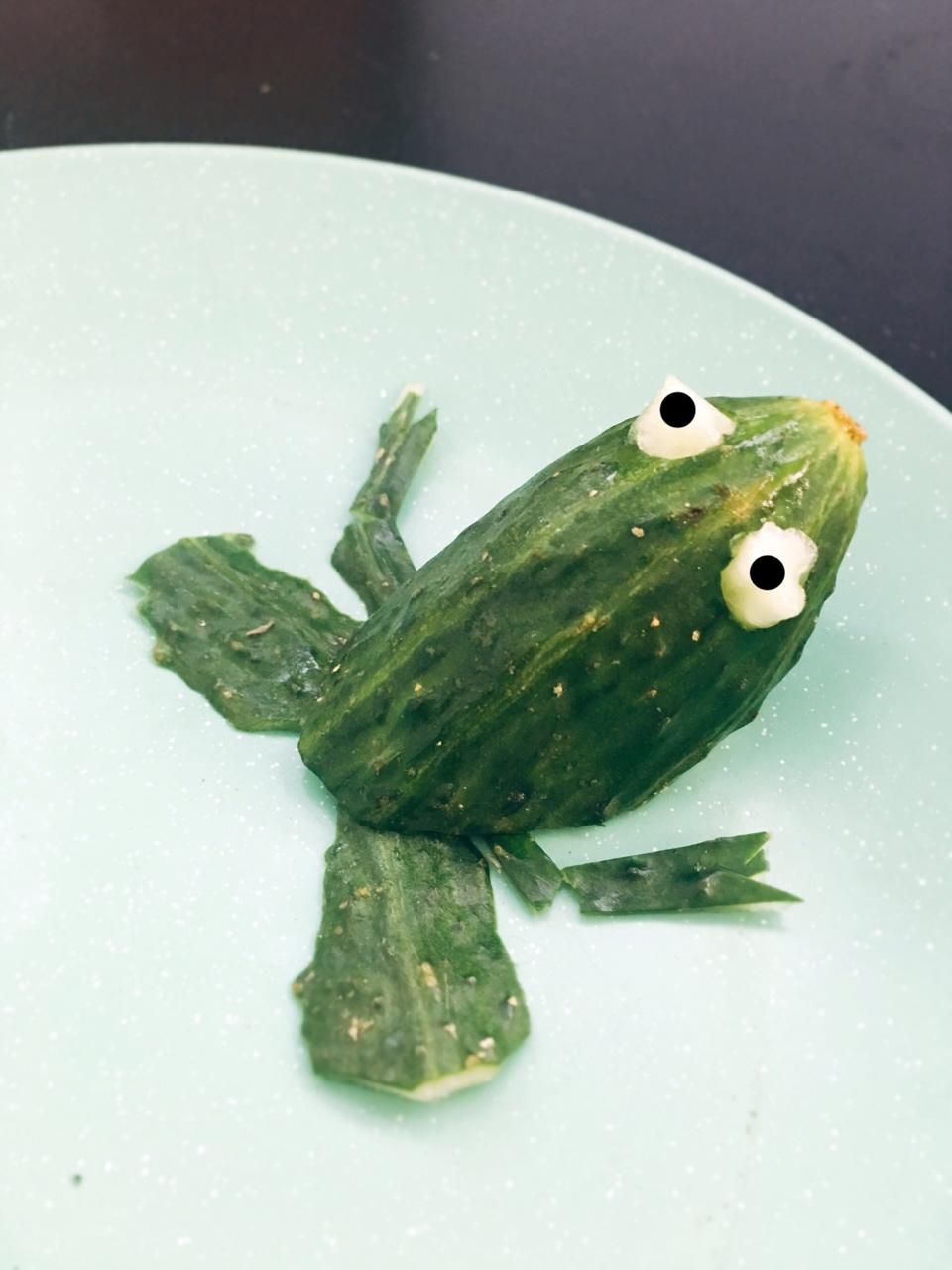 云雀沧海做的蔬果创意黄瓜青蛙