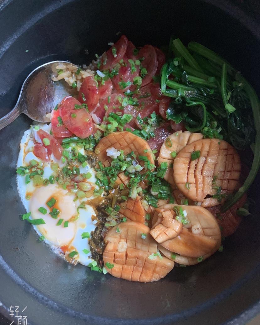 香肠煲仔饭